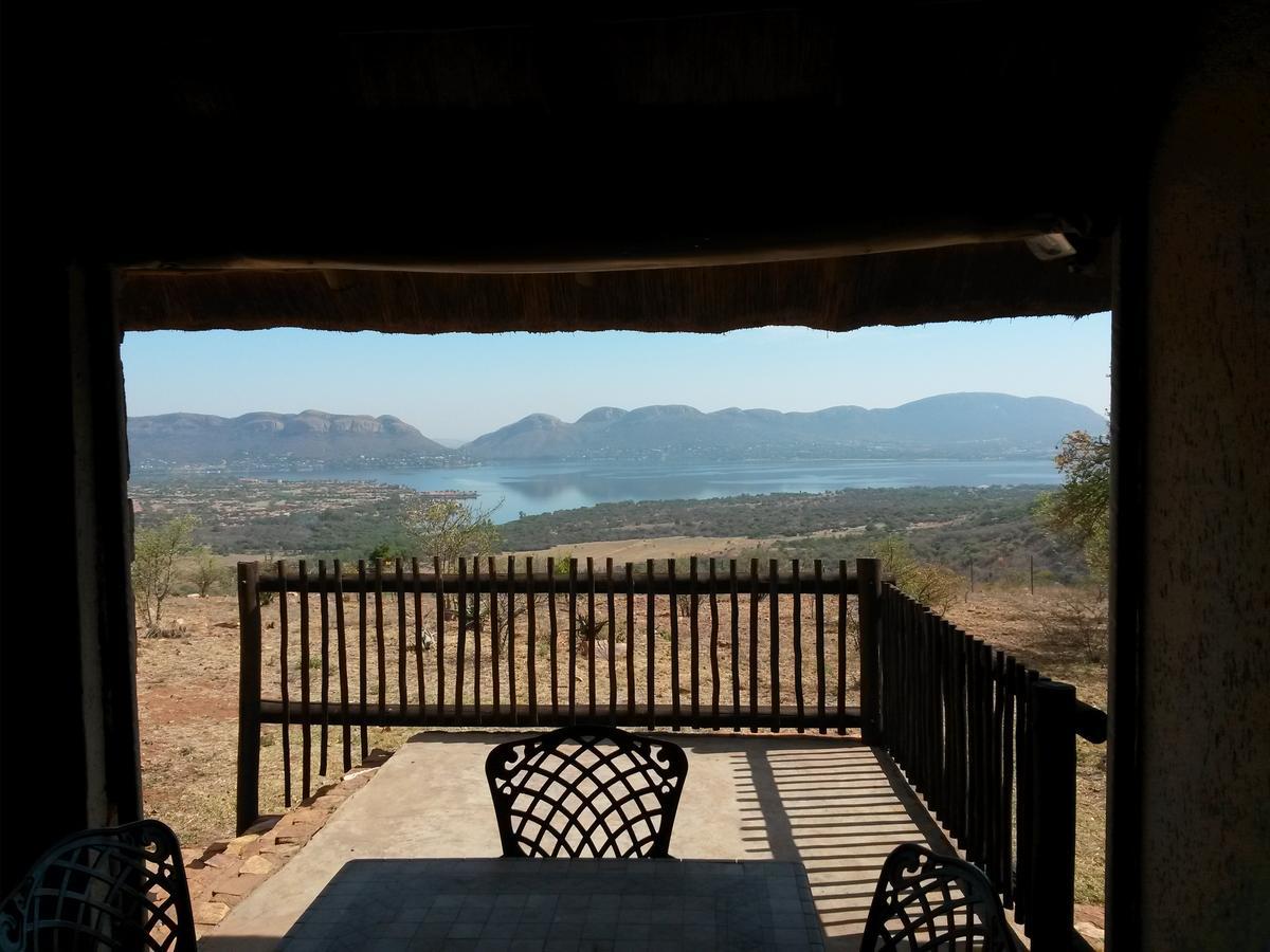 Benlize Lodge Hartbeespoort Szoba fotó